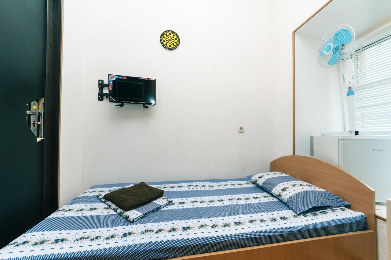 Small Room Near Independence Square Kijev Kültér fotó