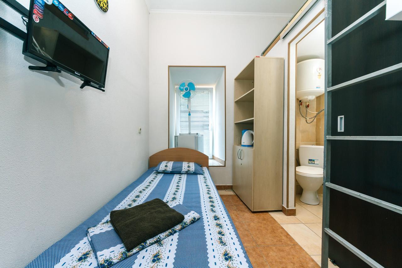 Small Room Near Independence Square Kijev Kültér fotó