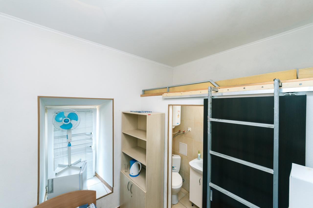 Small Room Near Independence Square Kijev Kültér fotó